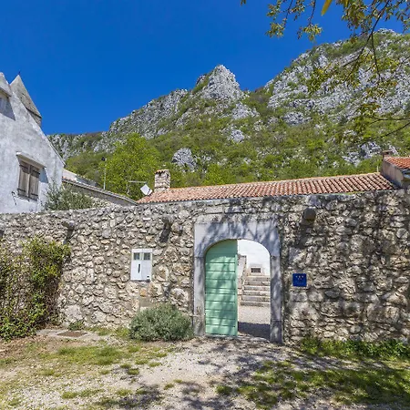 Hébergement de vacances Einzigartiges Mediterranes Steinhaus Mit Meerblick, Chillout-bereich, Bike, Bbq, Wifi