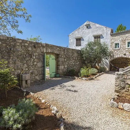 Hébergement de vacances Einzigartiges Mediterranes Steinhaus Mit Meerblick, Chillout-bereich, Bike, Bbq, Wifi