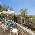 Einzigartiges Mediterranes Steinhaus Mit Meerblick, Chillout-bereich, Bike, Bbq, Wifi * Grizane-Belgrad