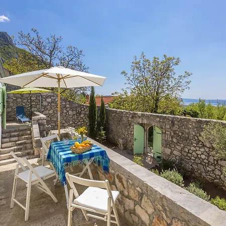 Einzigartiges Mediterranes Steinhaus Mit Meerblick, Chillout-bereich, Bike, Bbq, Wifi * Grižane