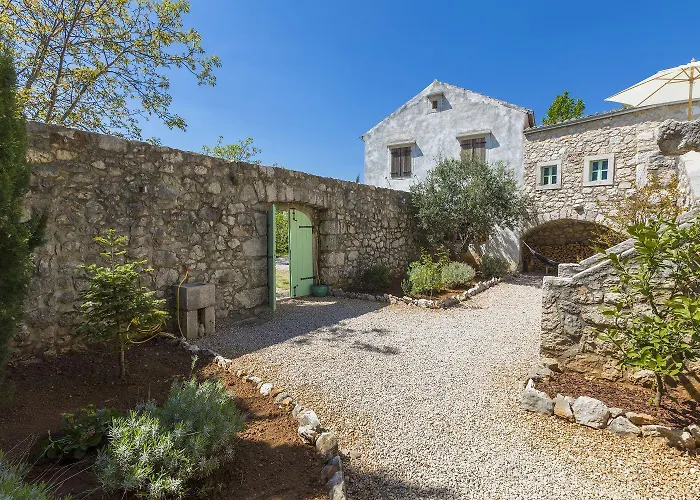 Holiday home Einzigartiges Mediterranes Steinhaus Mit Meerblick, Chillout-bereich, Bike, Bbq, Wifi