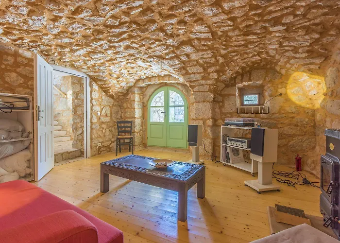 Einzigartiges Mediterranes Steinhaus Mit Meerblick, Chillout-bereich, Bike, Bbq, Wifi Сasa de vacaciones *